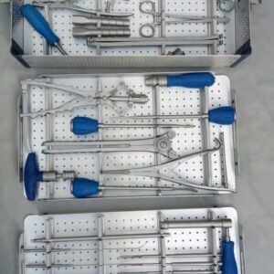 Spine instrument set with box
